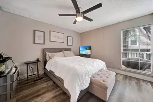 8518 Coppertowne Ln, Dallas, TX 75243 - Photo 17