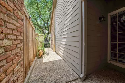 8518 Coppertowne Lane, Dallas, TX 75243 - Photo 29