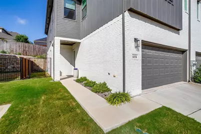 6334 Oakbend Circle, Fort Worth, TX 76132 - Photo 3