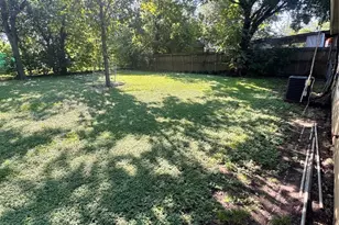4417 Pate Dr, Fort Worth, TX 76119 - Photo 25