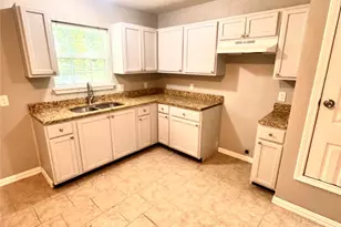 4417 Pate Dr, Fort Worth, TX 76119 - Photo 9