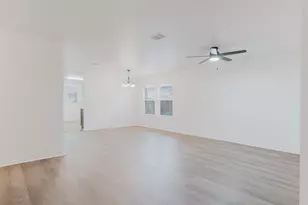 969 Mosaic Dr, Fort Worth, TX 76179 - Photo 3