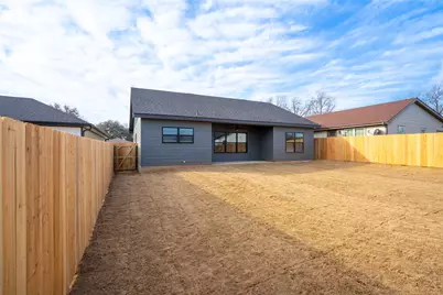 350 E Travis Street, Dublin, TX 76446 - Photo 35