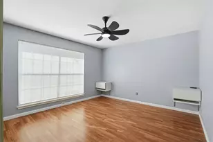 2535 Wedglea Dr, Dallas, TX 75211 - Photo 19