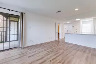 114 Henry M Chandler Dr, Rockwall, TX 75032 - Photo 5