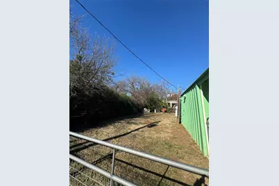 238 S 8th Street, Jacksboro, TX 76458 - Photo 9