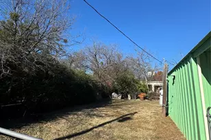 238 S 8th St, Jacksboro, TX 76458 - Photo 9