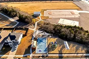 505 Hazeltine Rd, Red Oak, TX 75154 - Photo 35