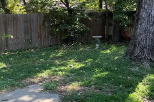 1809 N Cypress Ave, Stephenville, TX 76401 - Photo 13