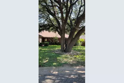 1809 N Cypress Avenue, Stephenville, TX 76401 - Photo 1