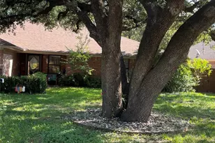 1809 N Cypress Ave, Stephenville, TX 76401 - Photo 3