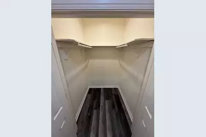 907 Walters Lane, Arlington, TX 76012 - Photo 5