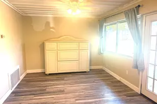 1401 Greenbrier Dr, Sherman, TX 75092 - Photo 5