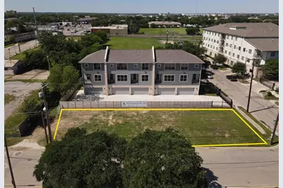 1109 Jb Jackson Jr Boulevard, Dallas, TX 75210 - Photo 1