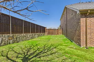 645 Sundrop Dr, Little Elm, TX 75068 - Photo 37