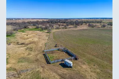 10517 County Road 418, Grandview, TX 76050 - Photo 7
