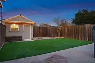 1521 Barclay Dr, Carrollton, TX 75007 - Photo 31