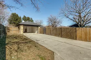 1538 Summerwind Ln, Lewisville, TX 75077 - Photo 25