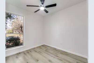 1538 Summerwind Lane, Lewisville, TX 75077 - Photo 15