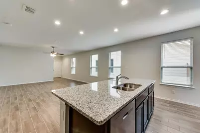 1033 King Street, Aubrey, TX 76227 - Photo 13