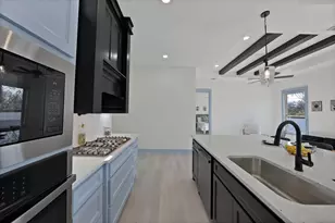 4754 Ramey Ave, Fort Worth, TX 76105 - Photo 13