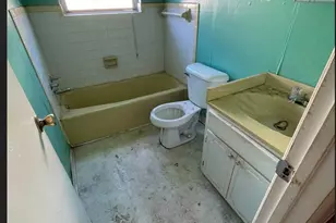 865 6th St SW, Paris, TX 75460 - Photo 7