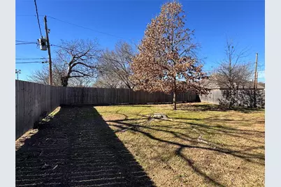 5204 Hideaway Court, Arlington, TX 76017 - Photo 9