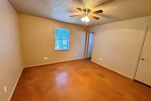 5204 Hideaway Ct, Arlington, TX 76017 - Photo 3