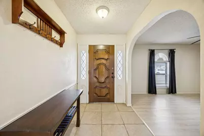 314 Amherst Avenue, Richardson, TX 75081 - Photo 5