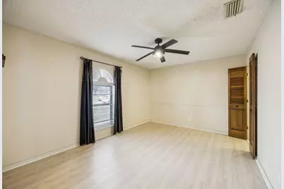 314 Amherst Avenue, Richardson, TX 75081 - Photo 5