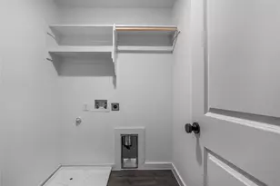 2610 S Fannin Ave, Denison, TX 75020 - Photo 17