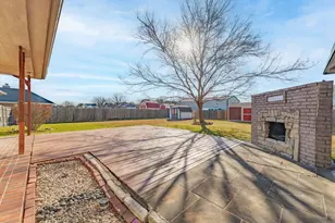 812 Alconberry Dr, Crowley, TX 76036 - Photo 33
