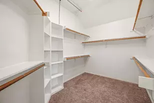 812 Alconberry Dr, Crowley, TX 76036 - Photo 17