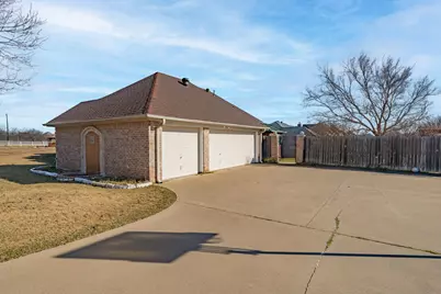 812 Alconberry Drive, Crowley, TX 76036 - Photo 37