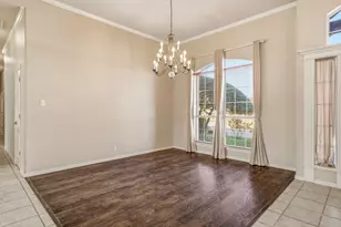 812 Alconberry Dr, Crowley, TX 76036 - Photo 9