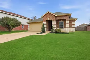 1441 Erin Dr, Burleson, TX 76028 - Photo 3