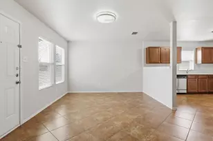 1441 Erin Dr, Burleson, TX 76028 - Photo 5