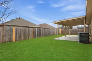 1441 Erin Dr, Burleson, TX 76028 - Photo 25