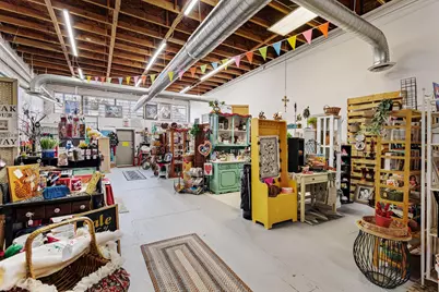 405 N Main Street, Bonham, TX 75418 - Photo 11