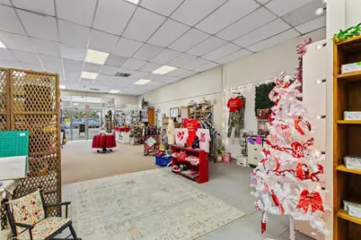 405 N Main Street, Bonham, TX 75418 - Photo 9