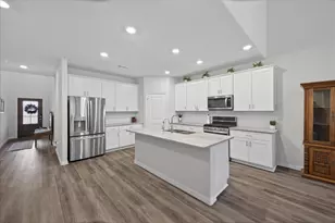 6717 Iron Oak Rd, Crowley, TX 76036 - Photo 9