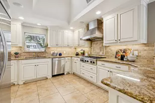 6830 Gateridge Dr, Dallas, TX 75254 - Photo 19