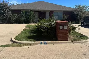 609 Kings Way Dr, Mansfield, TX 76063 - Photo 1