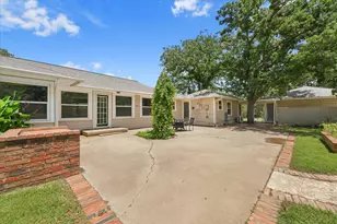 425 Oakhill Dr, Denton, TX 76201 - Photo 29
