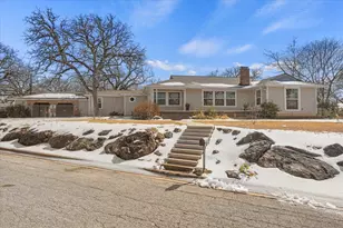 425 Oakhill Dr, Denton, TX 76201 - Photo 1