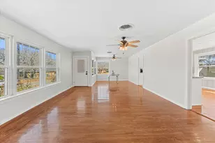 425 Oakhill Dr, Denton, TX 76201 - Photo 5