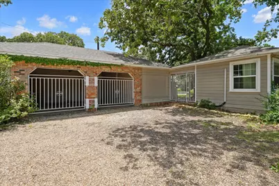 425 Oakhill Drive, Denton, TX 76201 - Photo 35