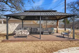 425 Oakhill Dr, Denton, TX 76201 - Photo 25