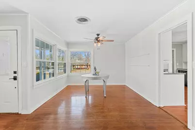 425 Oakhill Drive, Denton, TX 76201 - Photo 9