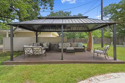 425 Oakhill Drive, Denton, TX 76201 - Photo 31